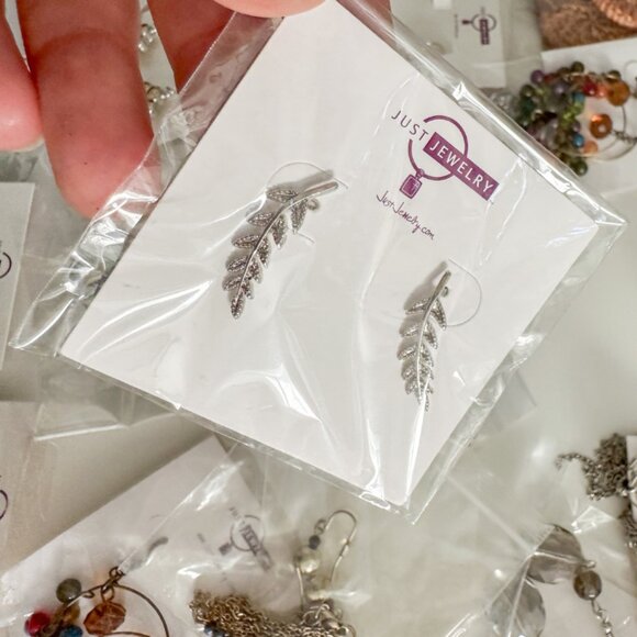 MEGA LOT Bundle of 48 Pieces of Jewelry - NWT! - Picture 16 of 16